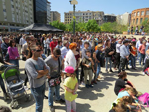 Inaguració oficial de la plaça de l'U d'octubre 2017 al barri del Mercadal