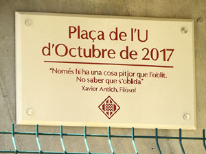 Inaguració oficial de la plaça de l'U d'octubre 2017 al barri del Mercadal