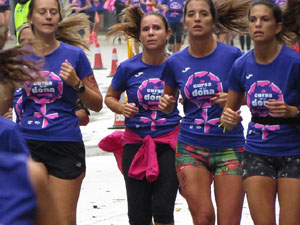 Cursa de la Dona 2018. Concentració i sortida del Parc de la Devesa, cursa pels carrers de Girona i arribada a la Copa