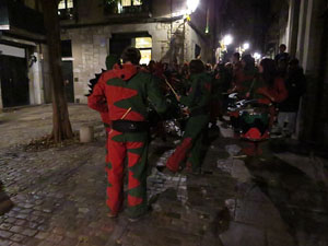 Fires 2018. La Beatufarra, descens del Beatusaure per les escales de la Catedral de Girona