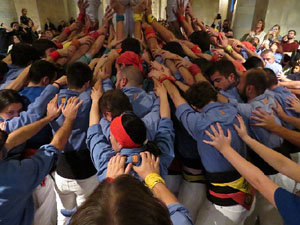 Fires 2018. Els Castells de Vig&iacute;lia al monestir de Sant Pere de Galligants, amb els Marrecs de Salt i la Colla Castellera Esperxats 
