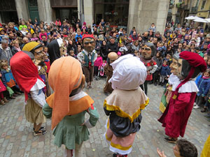 Fires 2018. Passejada amb els capgrossos de la ciutat i Fal·lera Gironina
