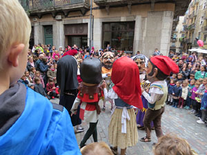 Fires 2018. Passejada amb els capgrossos de la ciutat i Fal·lera Gironina