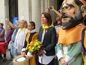 Fires de Sant Narc&iacute;s 2018. Toc de rams. Canvi dels rams de flors de les gegantes de Girona