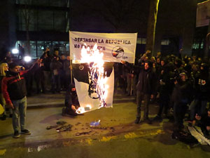 Manifestació contra el judici al procés. Concentració a la plaça de l'U d'octubre de 2017 i manifestació fins els Jutjats de Girona