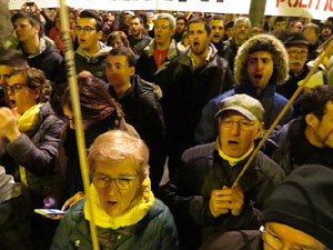 Manifestació contra el judici al procés. Concentració a la plaça de l'U d'octubre de 2017 i manifestació fins els Jutjats de Girona