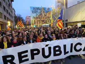 21F Vaga general. La manifestaci&oacute; m&eacute;s gran de la hist&ograve;ria de Girona, amb 70.000 participants