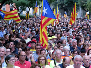 Manifestaci&oacute; contra la viol&egrave;ncia de l'Estat. Pre-commemoraci&oacute; de l'1-O