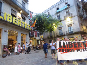 Concentraci&oacute; a la pla&ccedil;a del Vi per la independ&egrave;ncia i la llibertat dels presos pol&iacute;tics
