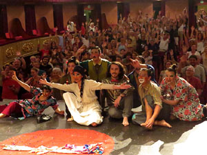 Festivals de Girona. FITAG 2019 - 'Tinto coraz&oacute;n'. Espectacle interpretat per la companyia 'Situaci&oacute;n Pa&iacute;s' de Valparaiso, Xile