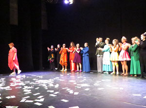 Festivals de Girona. FITAG 2019 - '8 wires or 1 reason of love'. Espectacle interpretat per la companyia 'Student Dance and Plastic Theatre Oler' de Moscou