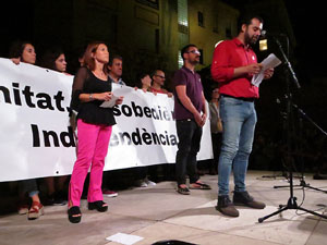 Marxa de Torxes de Girona per commemorar l'1-O