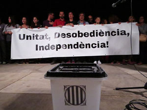 Marxa de Torxes de Girona per commemorar l'1-O