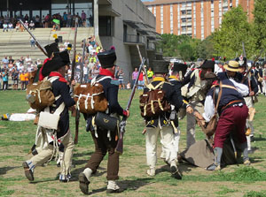 XII Festa Reviu els Setges Napole&ograve;nics de Girona. Recreaci&oacute; d'una batalla napole&ograve;nica al Parc de les Ribes del Ter