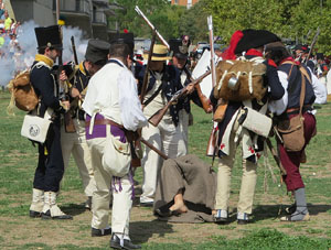 XII Festa Reviu els Setges Napole&ograve;nics de Girona. Recreaci&oacute; d'una batalla napole&ograve;nica al Parc de les Ribes del Ter