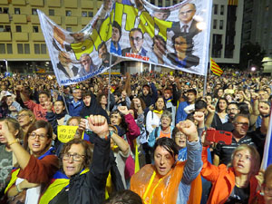 Concentraci&oacute; de rebuig de la sent&egrave;ncia a la pla&ccedil;a de l'U d'octubre de 2017