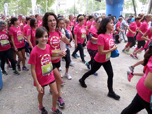 Cursa de la Dona 2019. Concentració i sortida del Parc de la Devesa, cursa pels carrers de Girona i arribada a la Copa