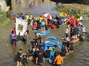 Fires 2019. 8a. Baixada d'Andròmines pel riu Onyar del segle XXI