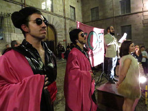 Fires 2019. La Drakofarra, descens del Beatusaure i del petit Drac Major per les escales de la Catedral de Girona