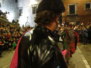 Fires 2019. La Drakofarra, descens del Beatusaure i del petit Drac Major per les escales de la Catedral de Girona