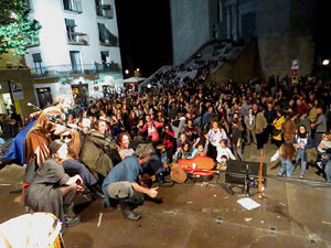 Fires 2019. Actuació de Els Berros de la Cort a la plaça de Sant Feliu