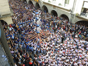 Fires 2019. La Diada Castellera a la pla&ccedil;a del Vi, amb els Marrecs de Salt, els Capgrossos de Matar&oacute; i els Minyons de Terrassa