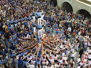 Fires 2019. La Diada Castellera a la pla&ccedil;a del Vi, amb els Marrecs de Salt, els Capgrossos de Matar&oacute; i els Minyons de Terrassa