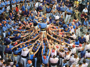 Fires 2019. La Diada Castellera a la pla&ccedil;a del Vi, amb els Marrecs de Salt, els Capgrossos de Matar&oacute; i els Minyons de Terrassa