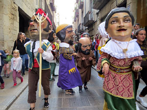 Fires 2019. Passejada amb els capgrossos de la ciutat i Fal·lera Gironina