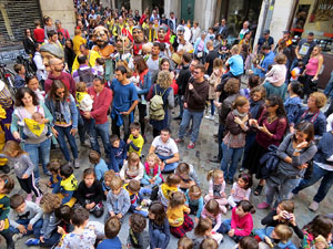 Fires 2019. Passejada amb els capgrossos de la ciutat i Fal·lera Gironina