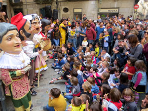 Fires 2019. Passejada amb els capgrossos de la ciutat i Fal·lera Gironina