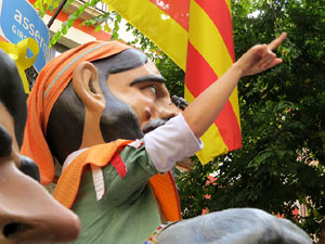 Fires 2019. Passejada amb els capgrossos de la ciutat i Fal·lera Gironina