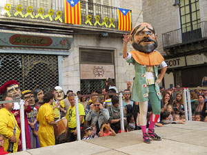 Fires 2019. Passejada amb els capgrossos de la ciutat i Fal·lera Gironina