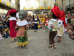 Fires 2019. Passejada amb els capgrossos de la ciutat i Fal·lera Gironina
