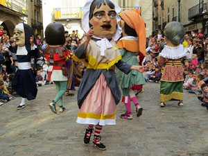 Fires 2019. Passejada amb els capgrossos de la ciutat i Fal·lera Gironina