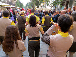 Fires 2019. Passejada amb els capgrossos de la ciutat i Fal·lera Gironina