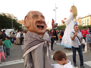 Fires 2019. Pregó de Fires. Les cercaviles de gegants i capgrossos fins la plaça del Vi