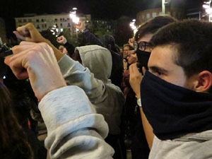 Concentraci&oacute; de protesta contra la pres&egrave;ncia de Felip VI a Catalunya a la pla&ccedil;a de l'U d'octubre