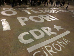 Concentraci&oacute; de protesta contra la pres&egrave;ncia de Felip VI a Catalunya a la pla&ccedil;a de l'U d'octubre