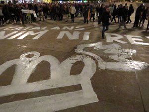 Concentraci&oacute; de protesta contra la pres&egrave;ncia de Felip VI a Catalunya a la pla&ccedil;a de l'U d'octubre