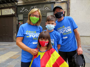 Diada Nacional 2020. Concentració a la plaça del Vi, lectura del manifest i cant de Els Segadors