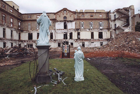 Obres de remodelació de l'Asil de les Germanetes dels Pobres. 2001