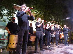 Concentraci&oacute; i encesa de torxes en commemoraci&oacute; del l'1-O del 2017