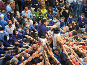 Fires de Sant Narc&iacute;s 2021. Diada castellera amb Marrecs de salt, Minyons de Terrassa i Capgrossos de Matar&oacute;