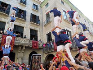 Fires de Sant Narc&iacute;s 2021. Diada castellera amb Marrecs de salt, Minyons de Terrassa i Capgrossos de Matar&oacute;