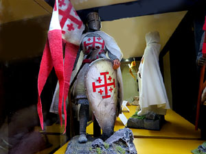 Fires de Sant Narcís 2022. Exposició Soldat de Plom a l'església de Sant Lluc