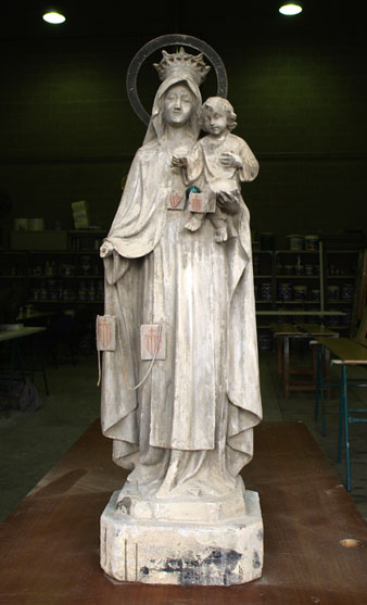 La Mare de Déu de la Mercè durant el procés de restauració. 2006