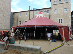 Festival Fitag 2023. Espectacle inaugural: Descria-les, de Tr&agrave;fec Teatre