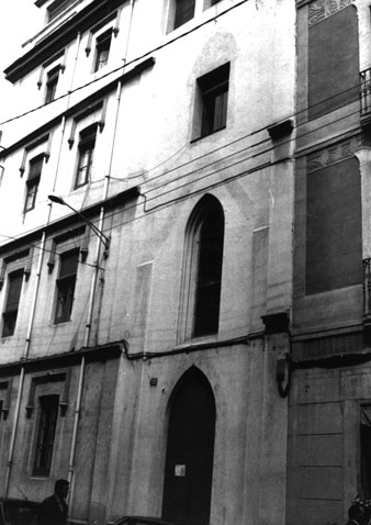 Façana de la residència de les Dominiques. 1991