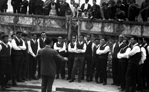 Cantada de Caramelles a Osor. 1967